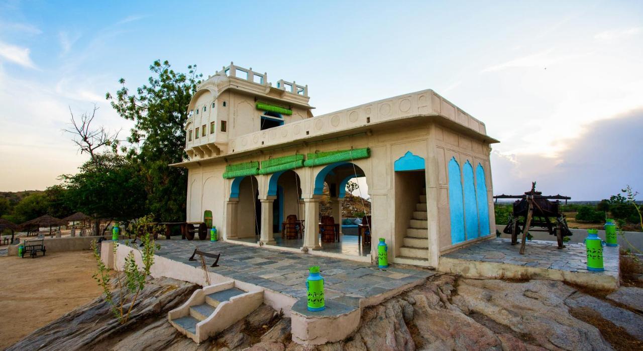 Brij Lakshman Sagar, Pali - Small Luxury Hotels Of The World Raipur  エクステリア 写真