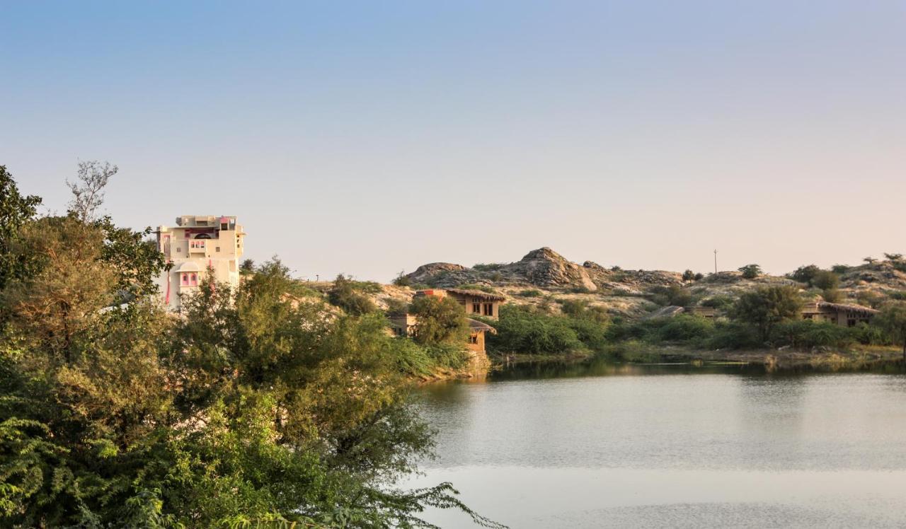 Brij Lakshman Sagar, Pali - Small Luxury Hotels Of The World Raipur  エクステリア 写真