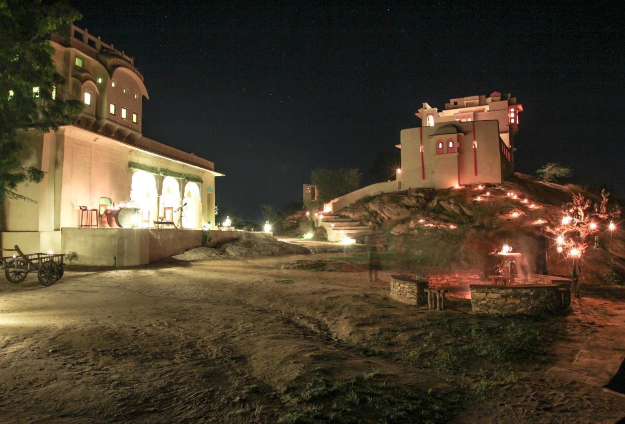 Brij Lakshman Sagar, Pali - Small Luxury Hotels Of The World Raipur  エクステリア 写真