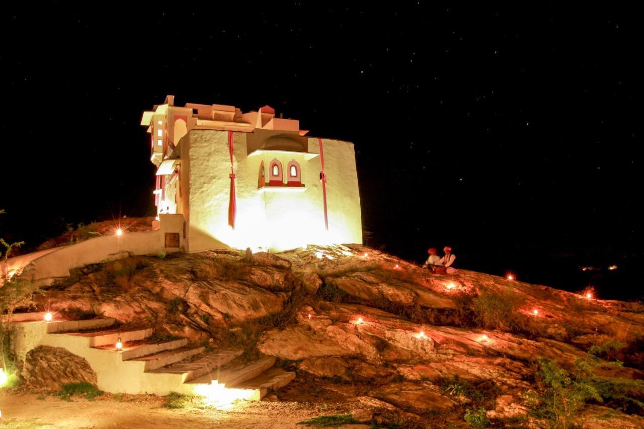 Brij Lakshman Sagar, Pali - Small Luxury Hotels Of The World Raipur  エクステリア 写真