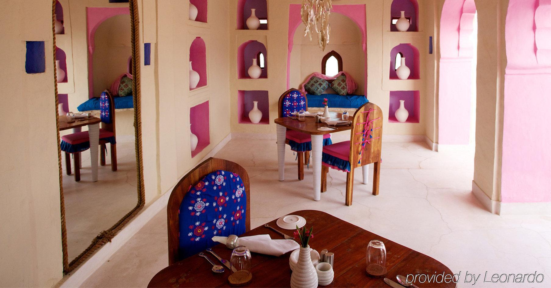 Brij Lakshman Sagar, Pali - Small Luxury Hotels Of The World Raipur  エクステリア 写真