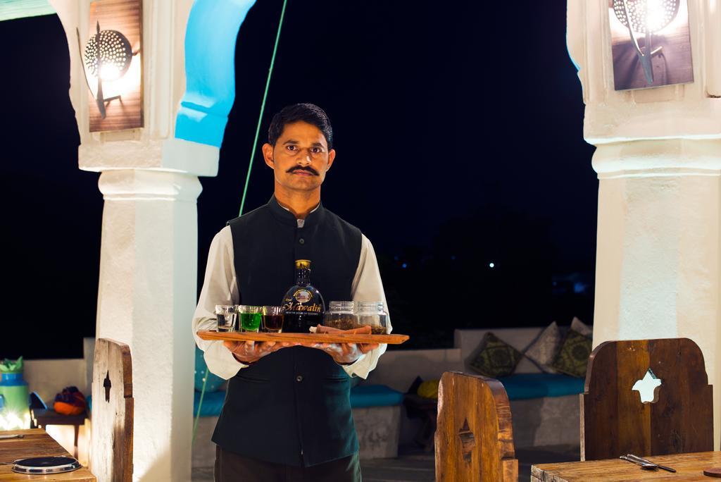 Brij Lakshman Sagar, Pali - Small Luxury Hotels Of The World Raipur  エクステリア 写真