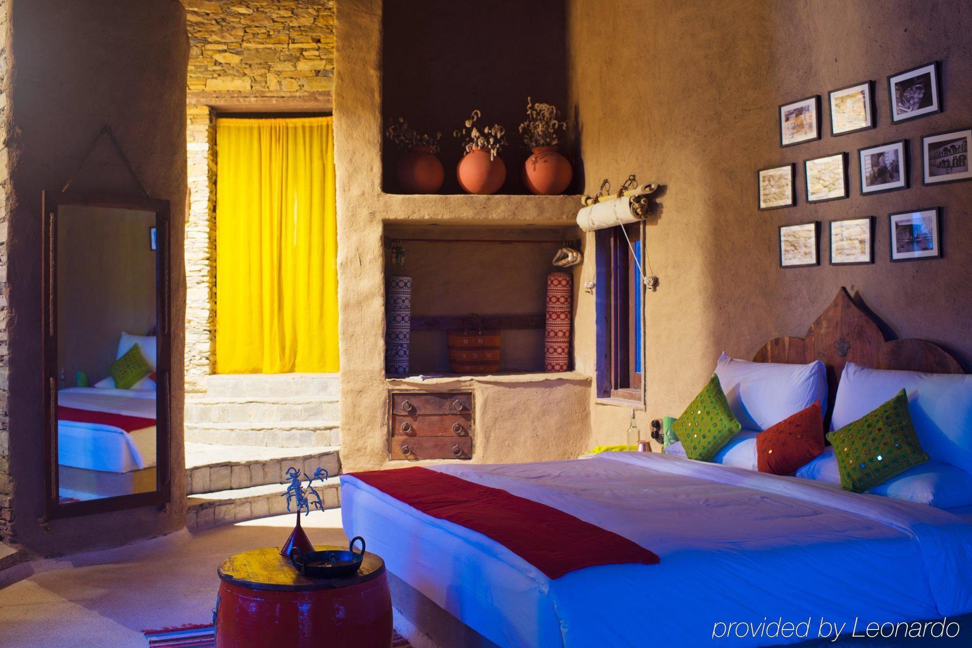 Brij Lakshman Sagar, Pali - Small Luxury Hotels Of The World Raipur  エクステリア 写真