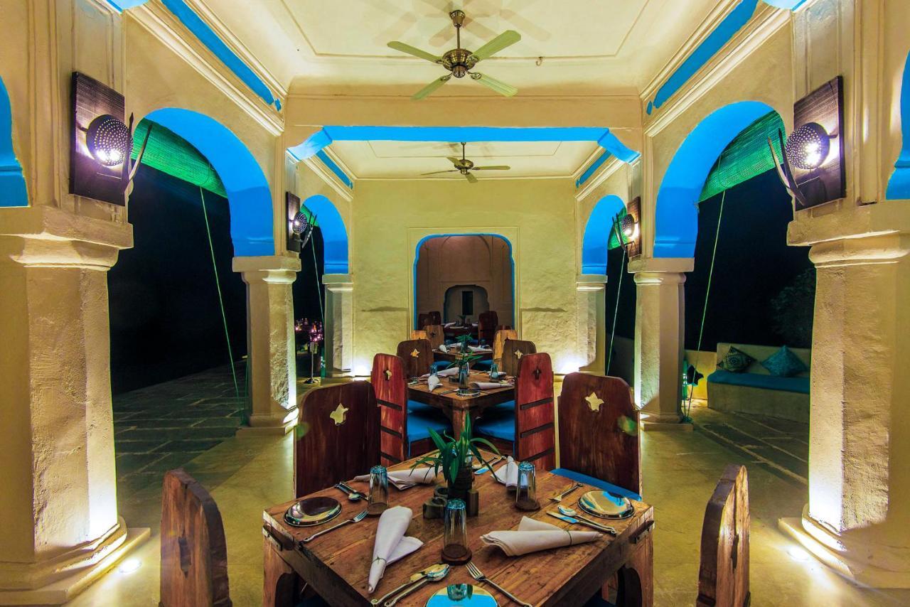 Brij Lakshman Sagar, Pali - Small Luxury Hotels Of The World Raipur  エクステリア 写真